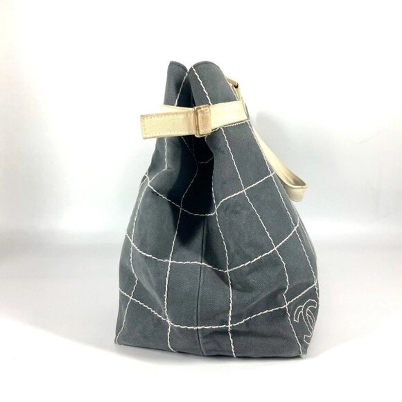 CHANEL CC CC Mark chocolate bar Shoulder Bag, horizontal Tote Bag gray/White - Picture 5 of 13